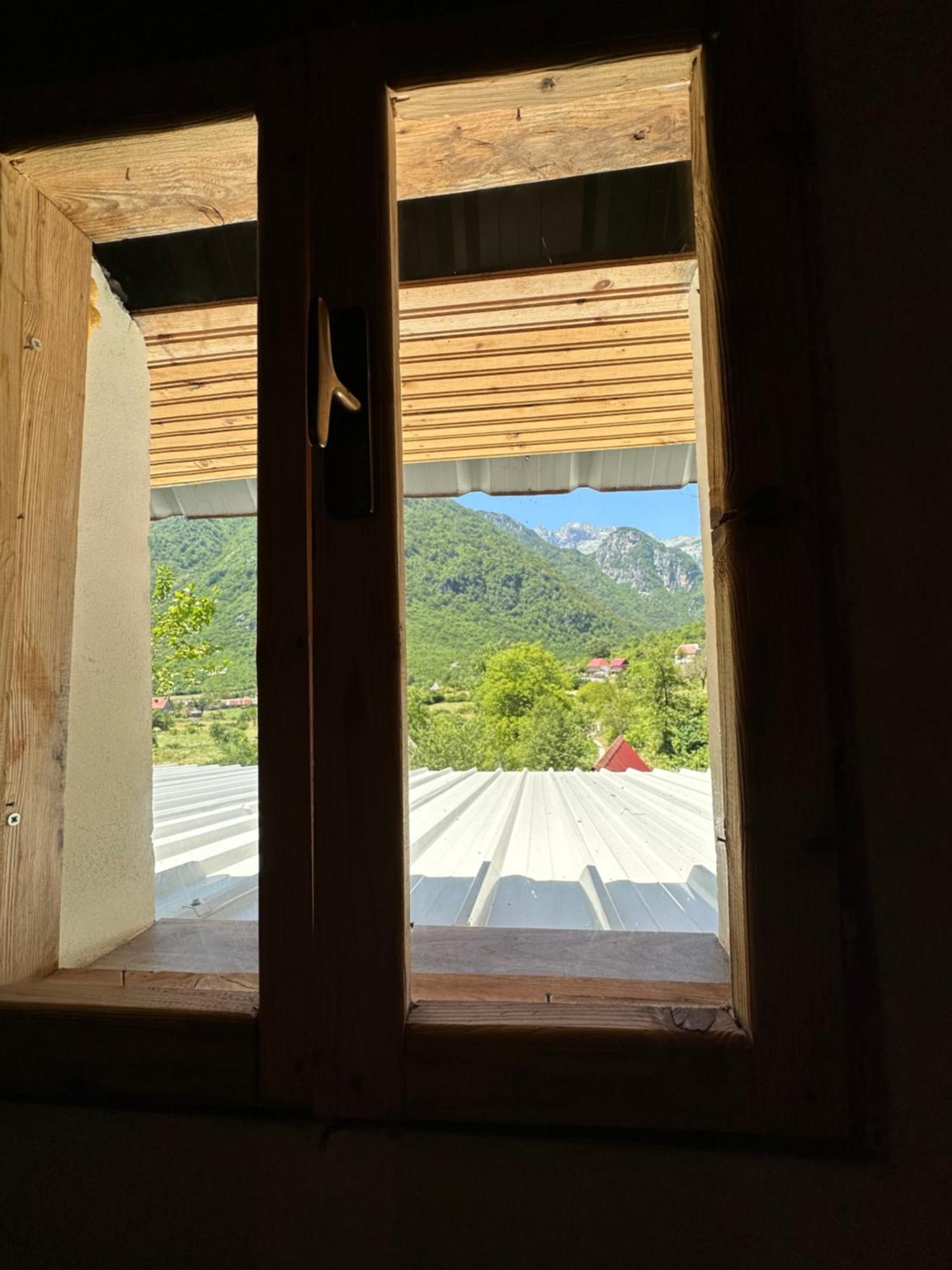 Guesthouse Prek Bjeshka Theth Esterno foto